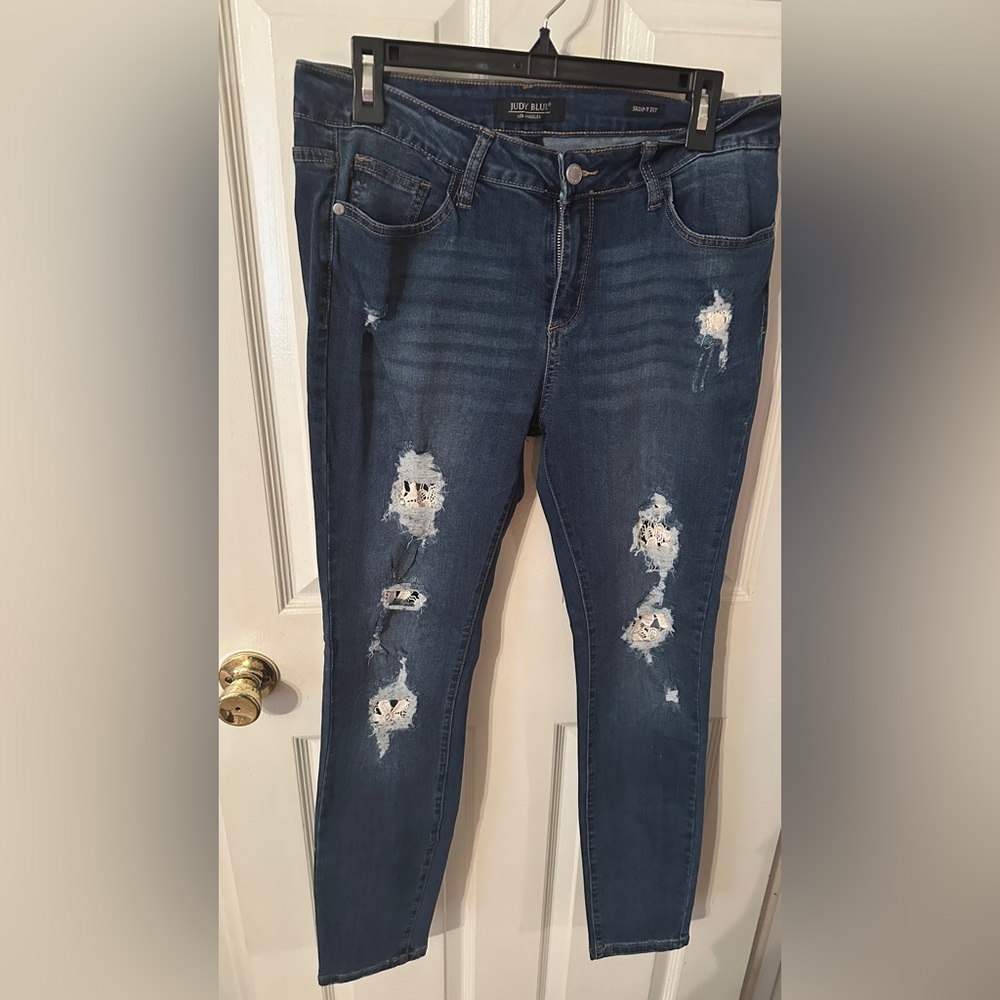 Judy Blue Lace Patch Distressed Jeans Size 13